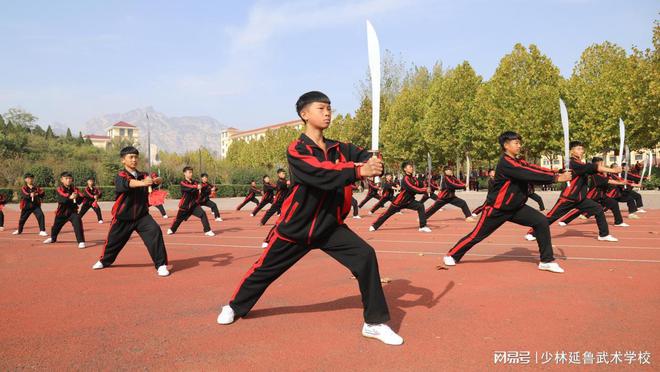 天博tb综合体育：不止愉逸更众生长技击不雷同的飒气仙风(图2)